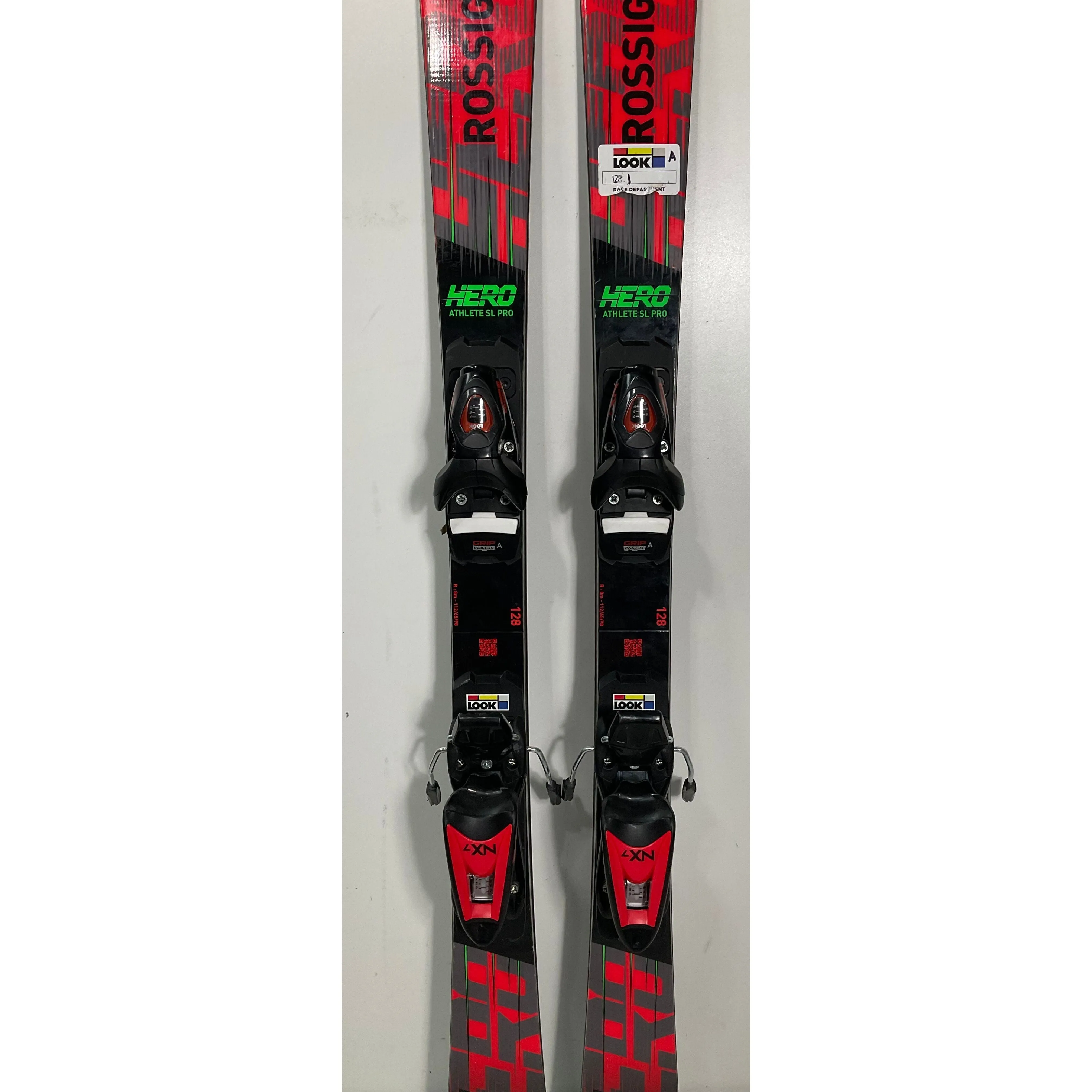 2025 Rossignol Hero Athlete SL Pro 128cm Jr Skis w/ NX7 Bindings