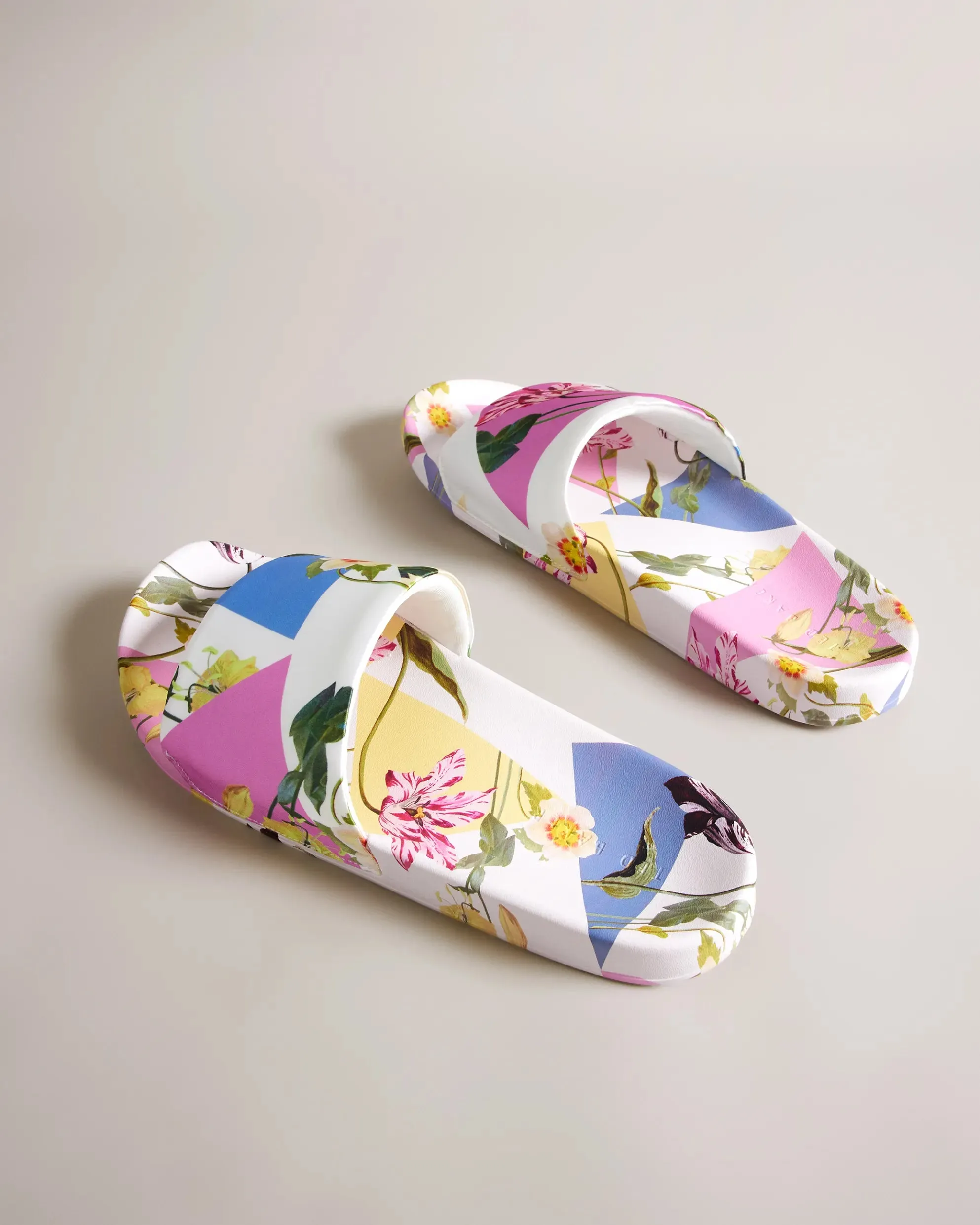 Azzyla Floral Printed Satin Sliders - White