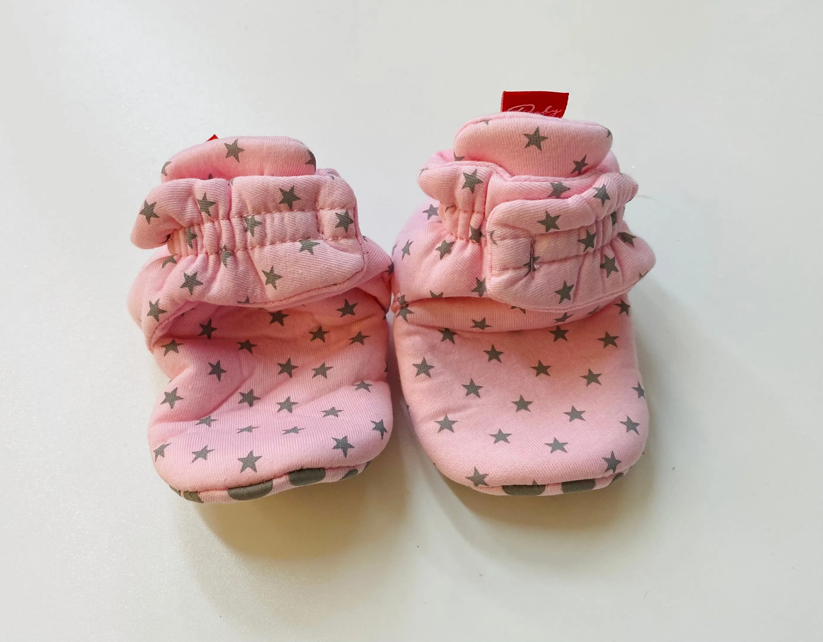 Baby Fashion Velcro Slippers Pink Stars 0 - 6m