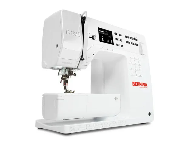 Bernina 335 - Includes Free Walking Foot