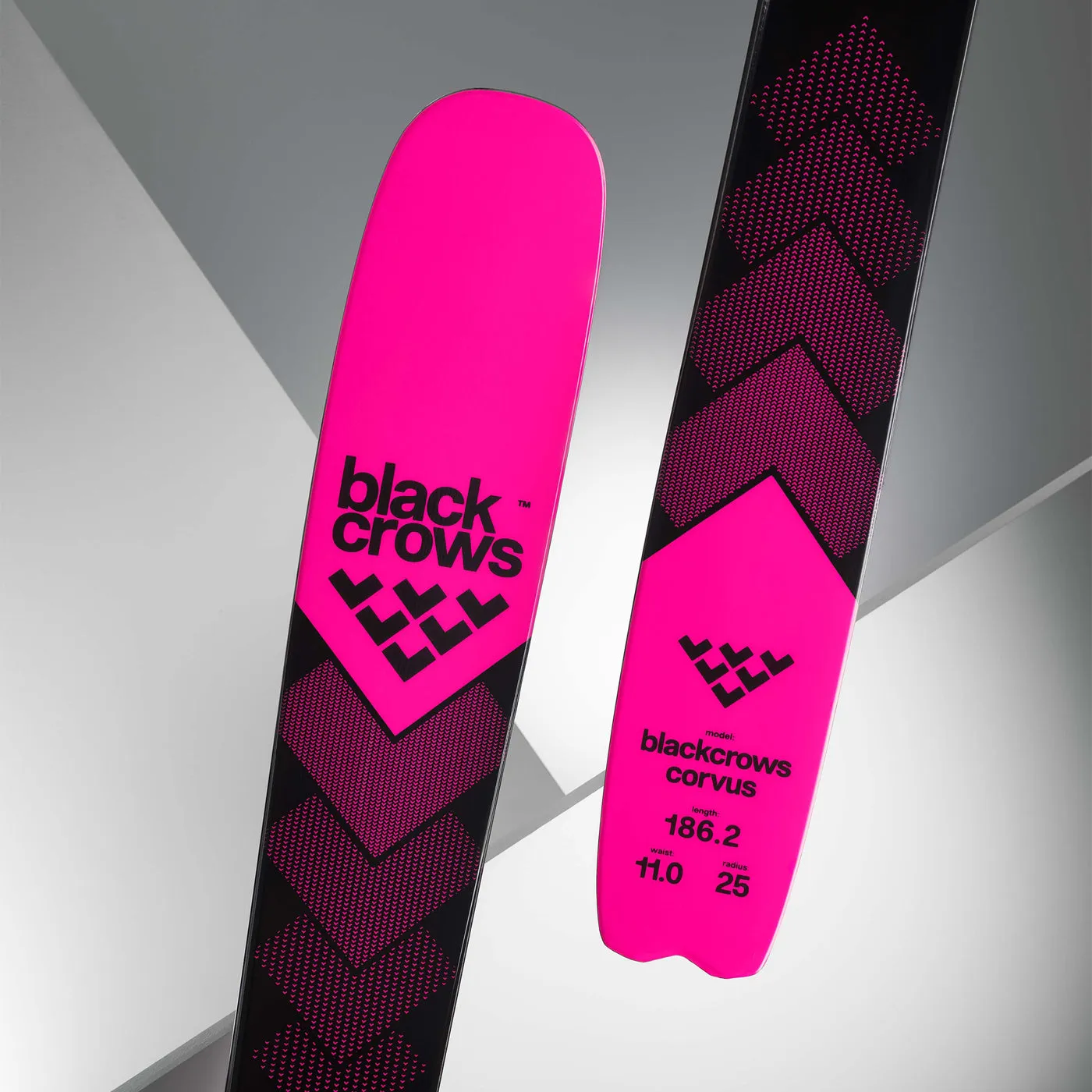 Black Crows Corvus Skis | 2025