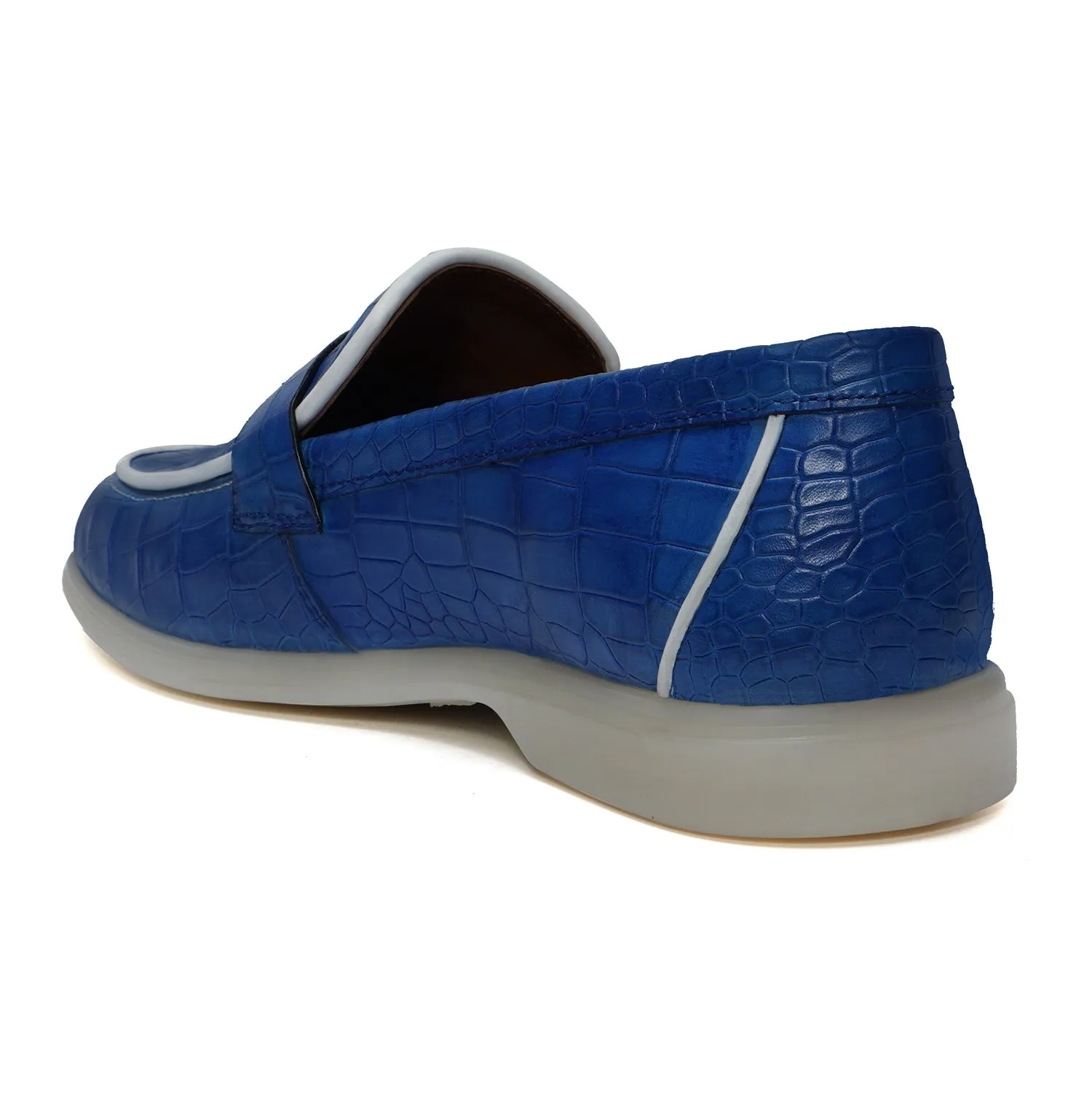 Blue Deep Cut Yacht Loafer With Rubber Sole