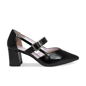 Chloe: Black Patent Leather