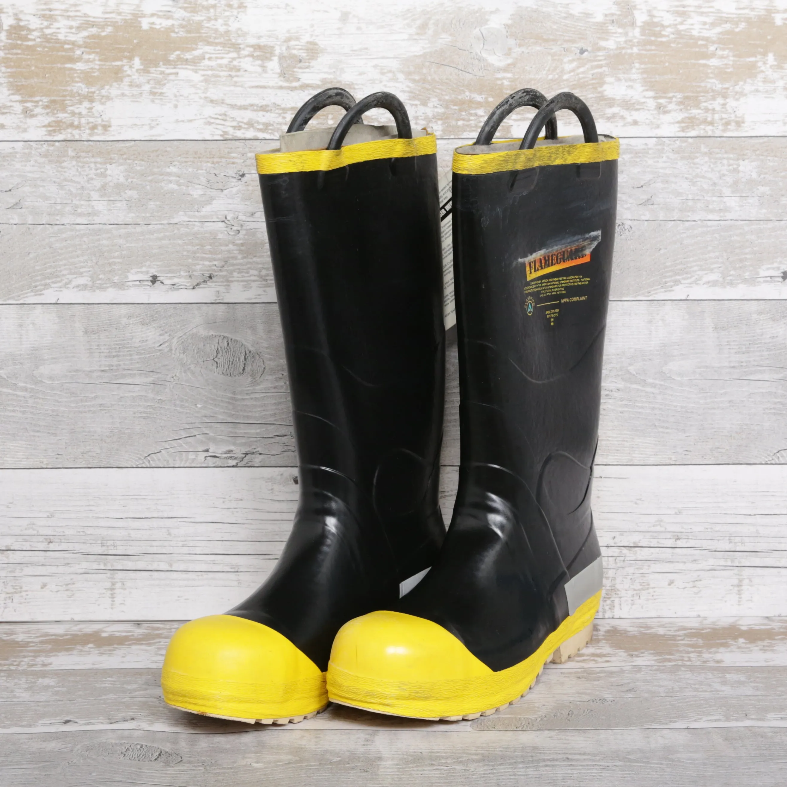 De-Branded Flameguard Safety Wellington Boots UK11.5