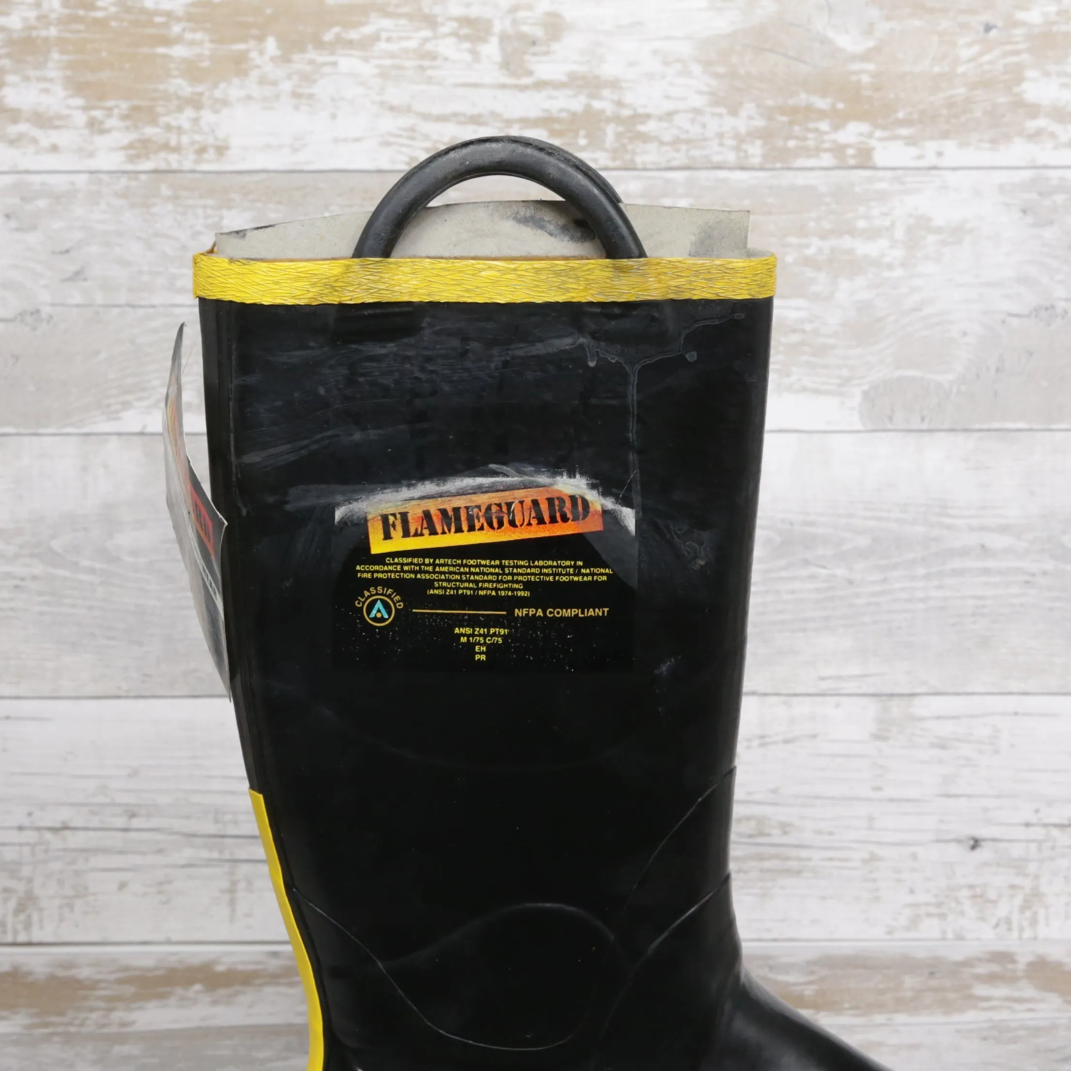 De-Branded Flameguard Safety Wellington Boots UK11.5