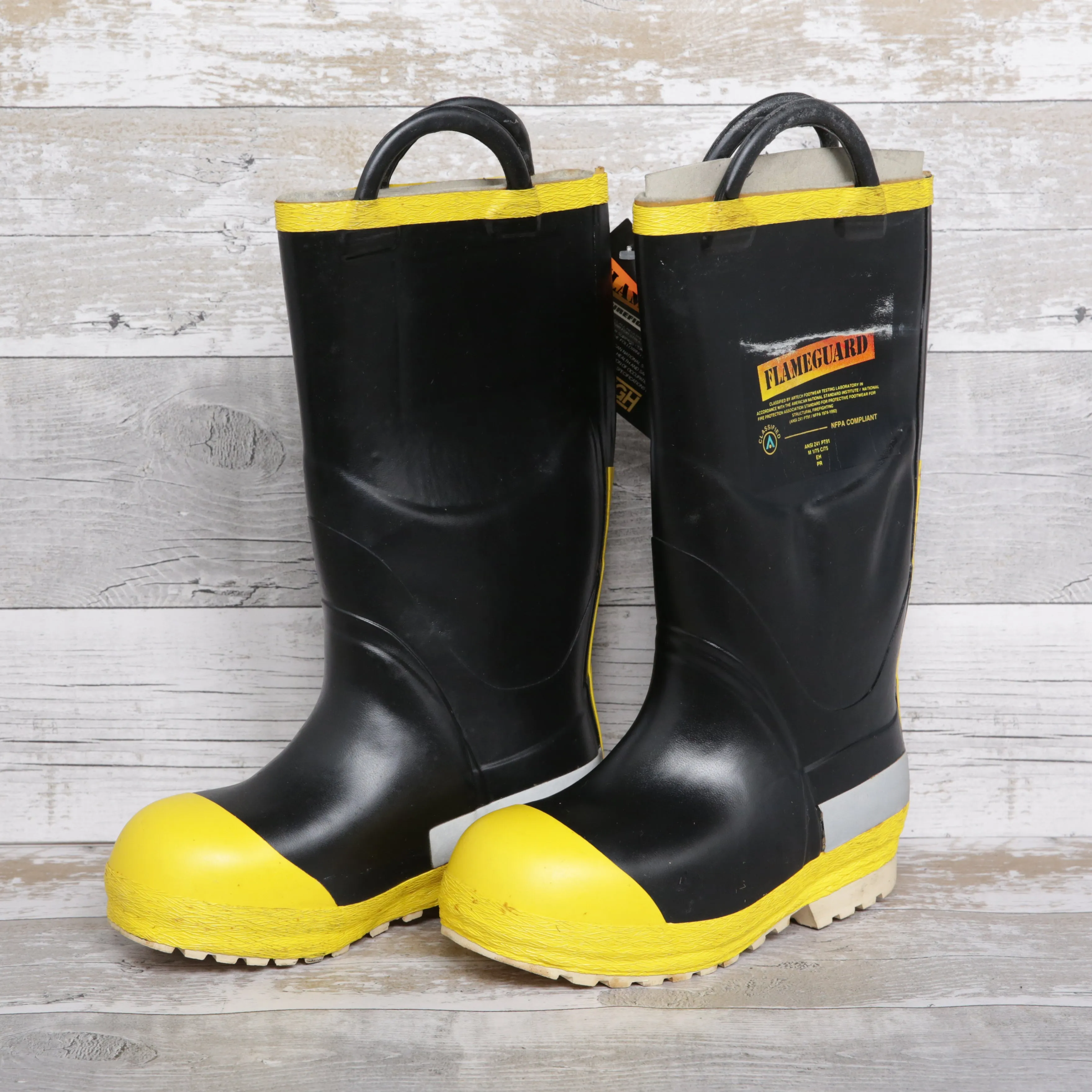 De-Branded Flameguard Safety Wellington Boots UK5.5