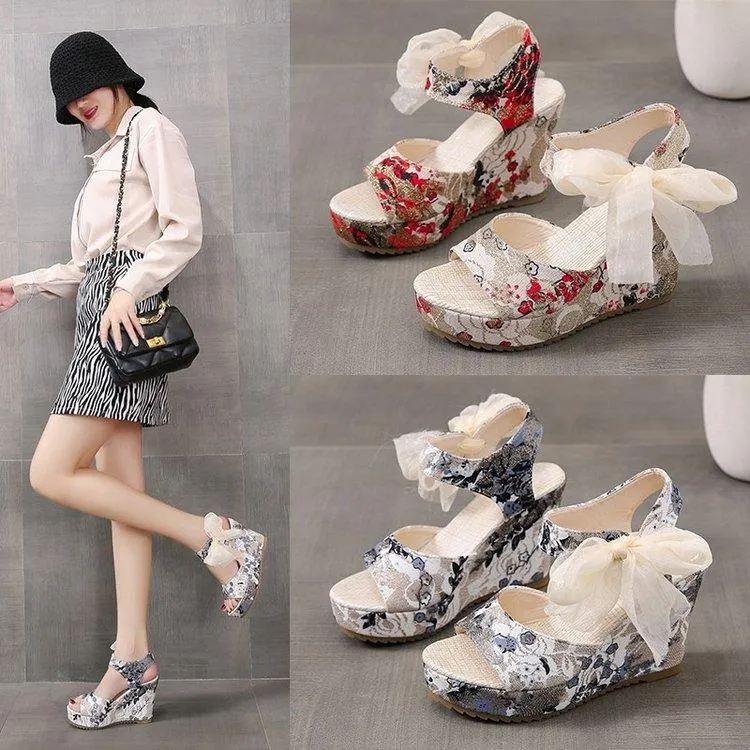 Floral Print Peep Toe Wedge Sandals