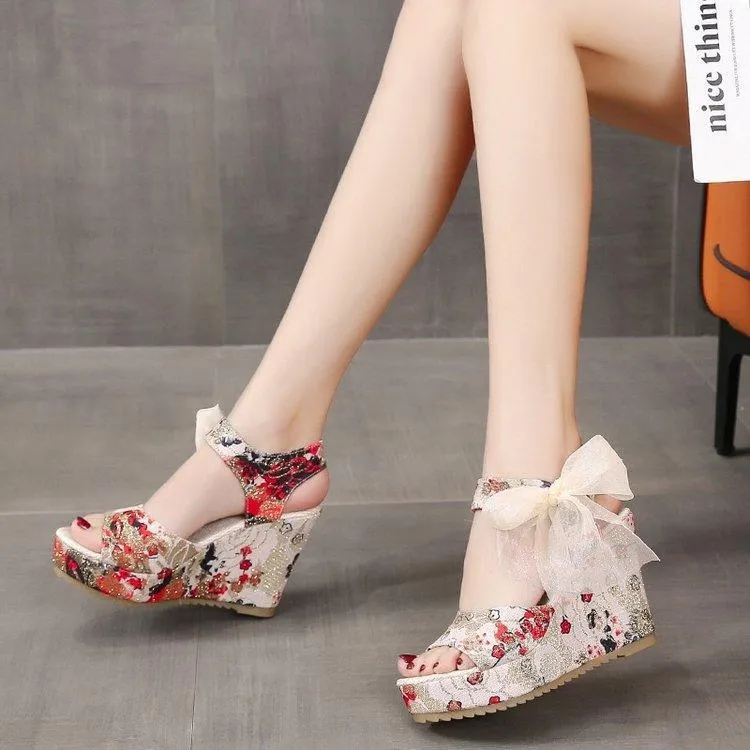 Floral Print Peep Toe Wedge Sandals