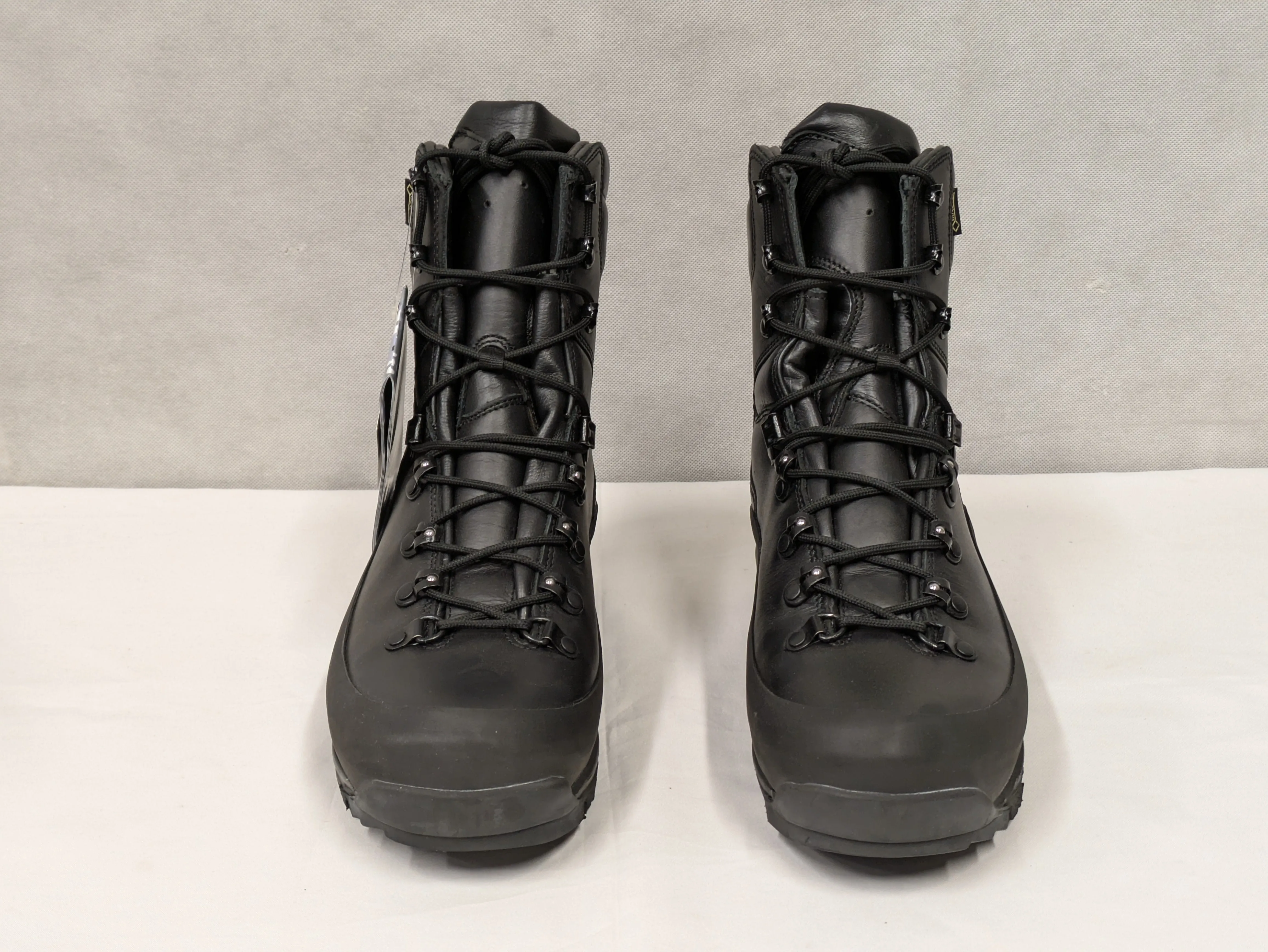 Iturri Black Leather Goretex Cold Wet Weather Combat Boots