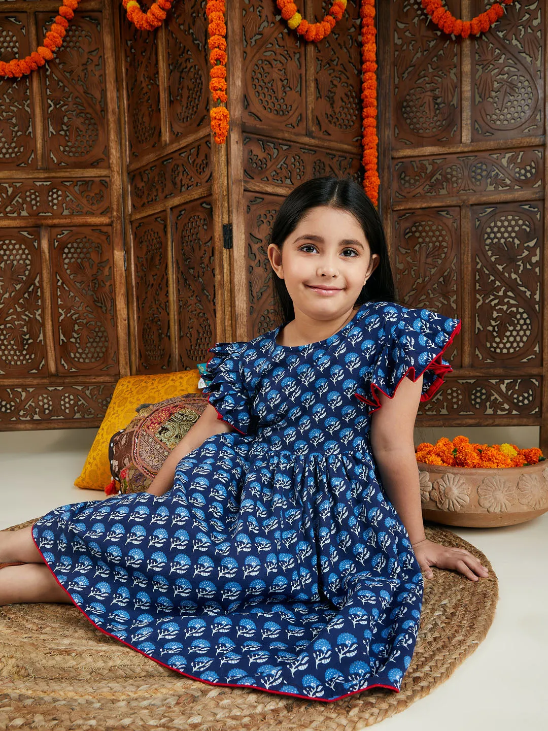 Jashvi Girl's Blue Printed Frock