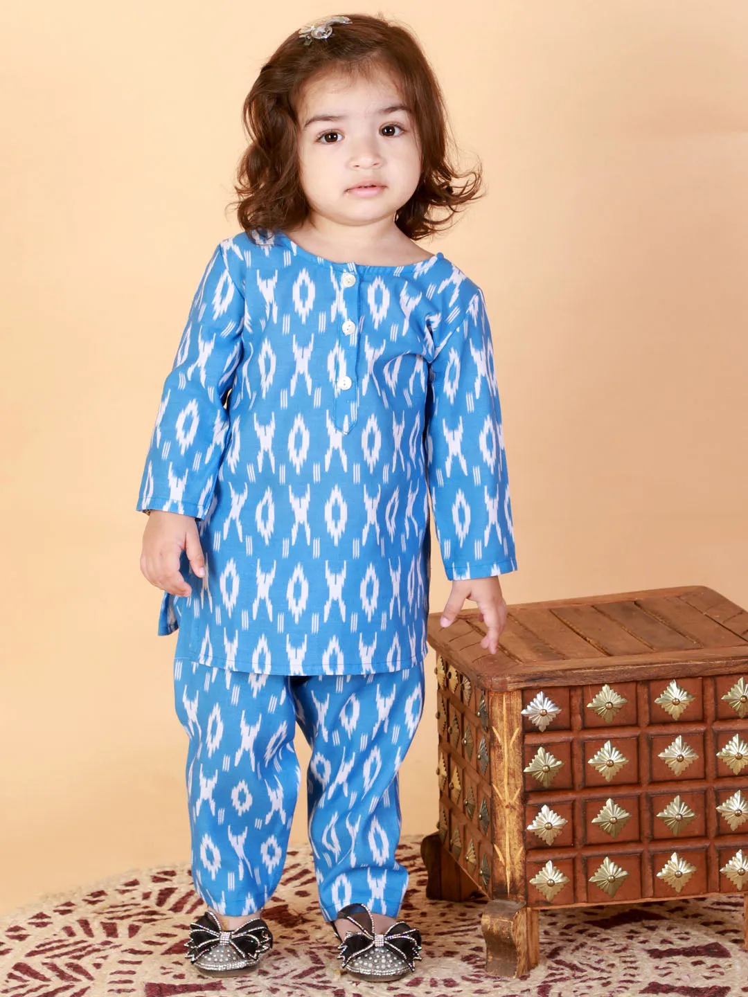 Jashvi SISHU Girls' Aqua Blue Ikkat Print Kurta Pant set