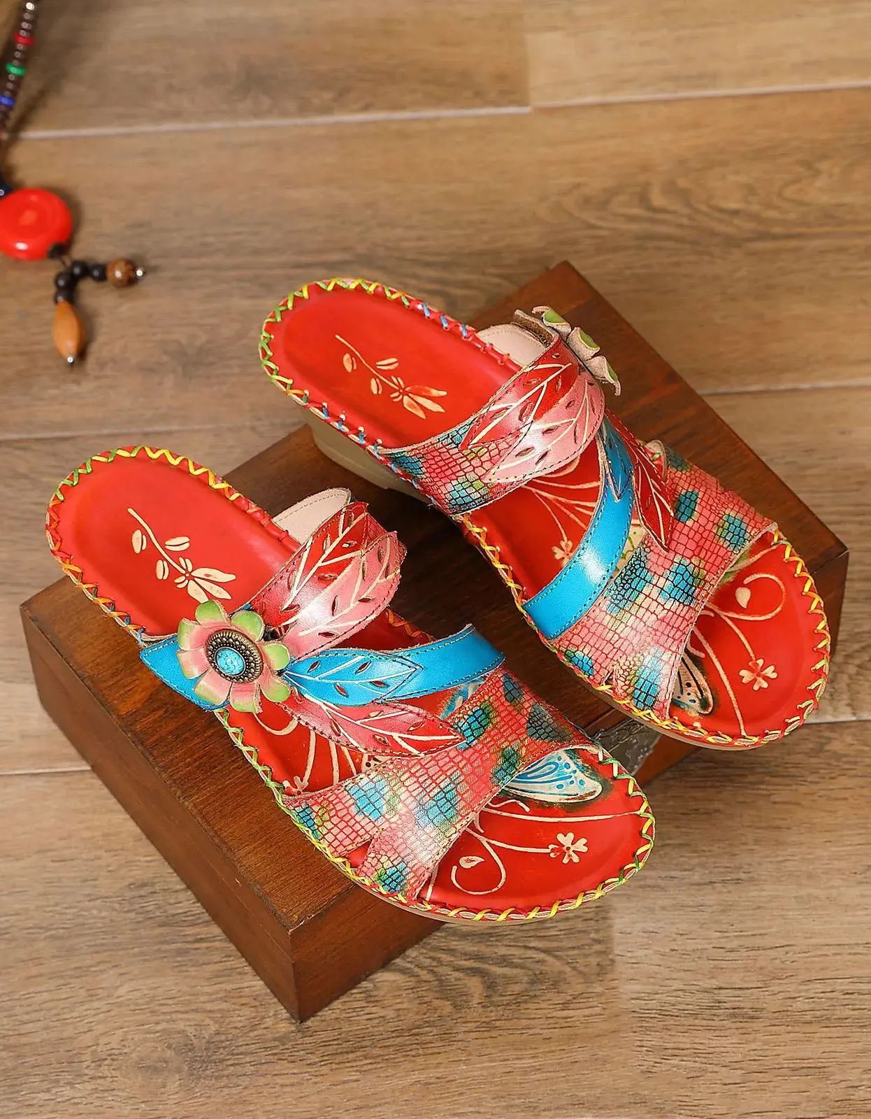 Leather Printed Chinese Style Slippers