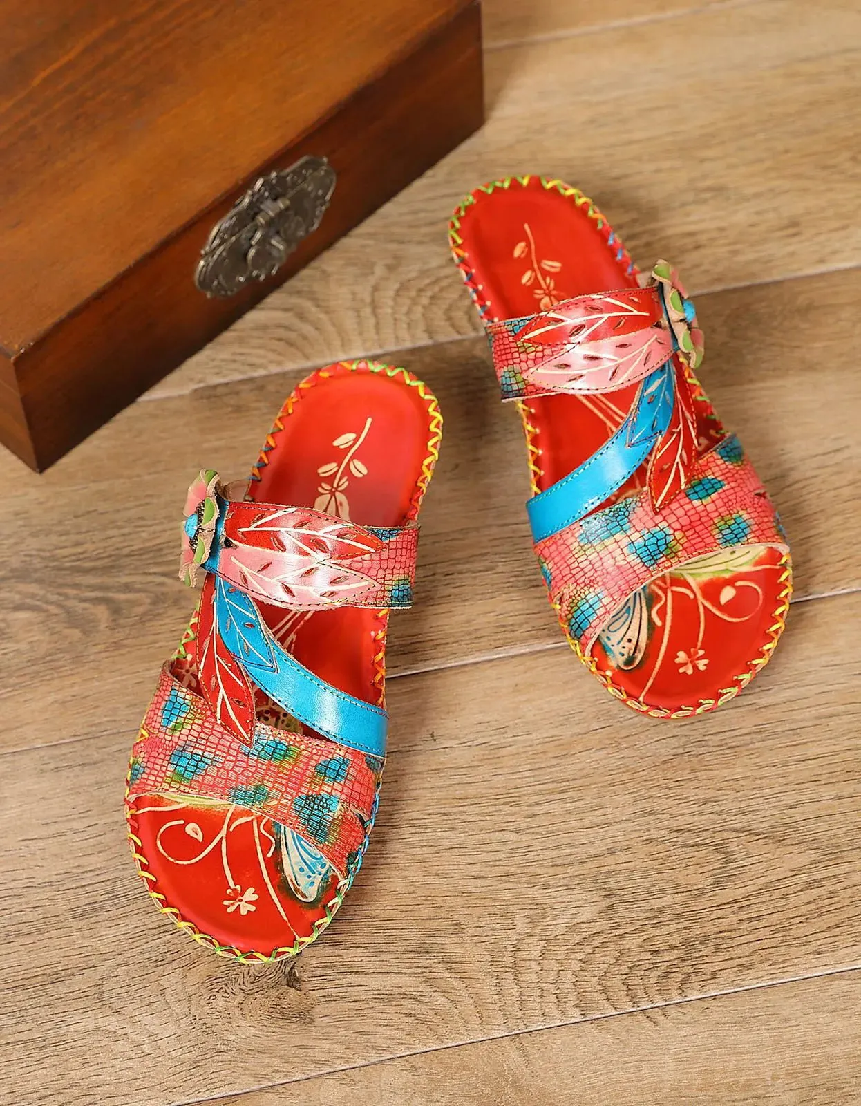 Leather Printed Chinese Style Slippers