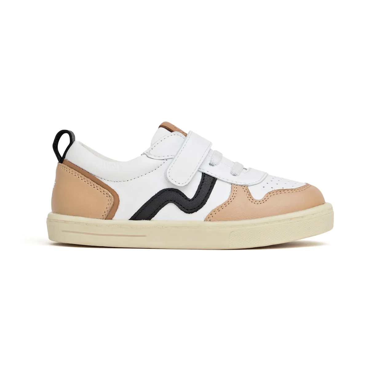 PRETTY BRAVE XO TRAINER WHITE/BLACK