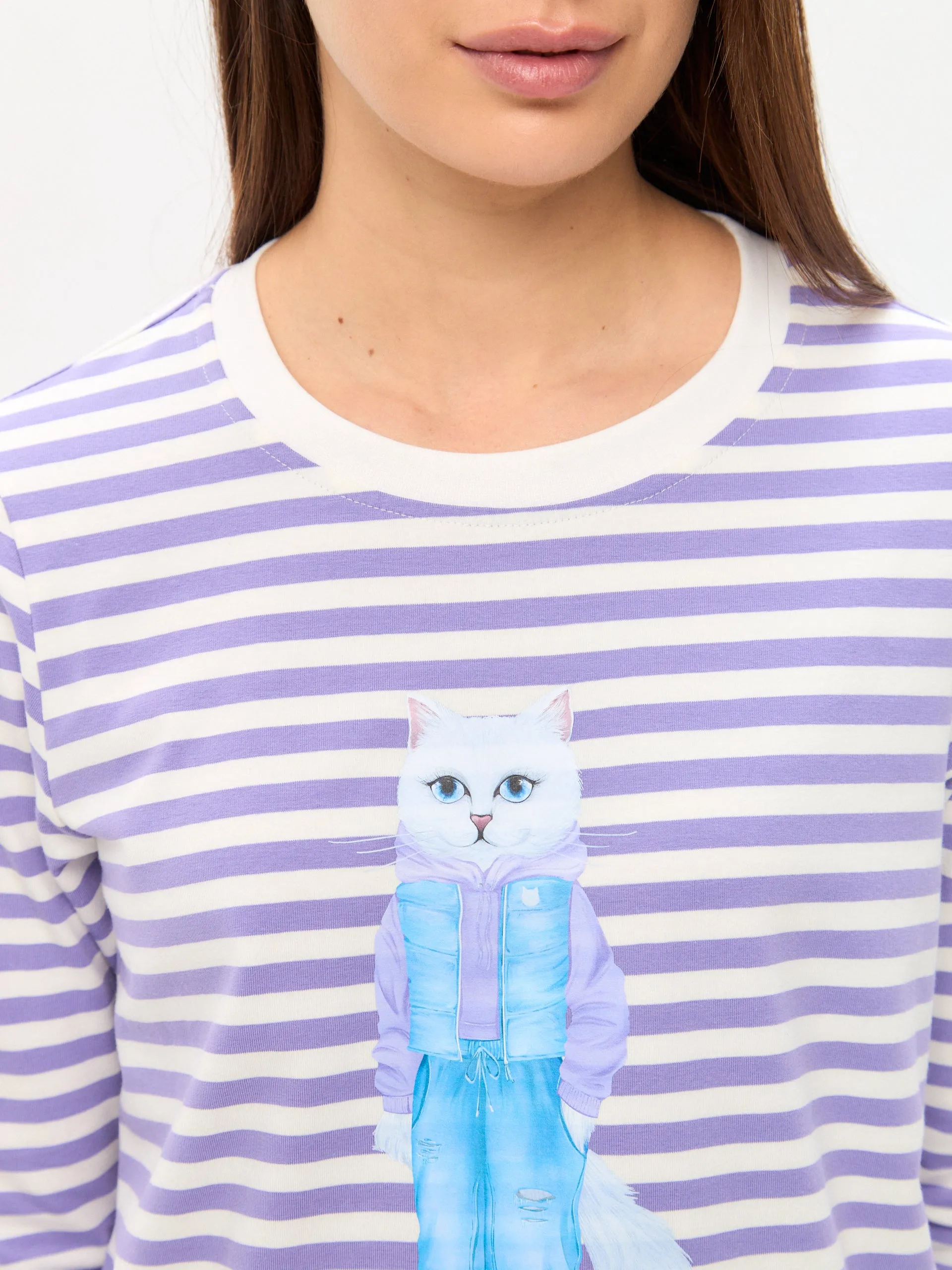 Purple Printed T-shirt  WALKING CAT