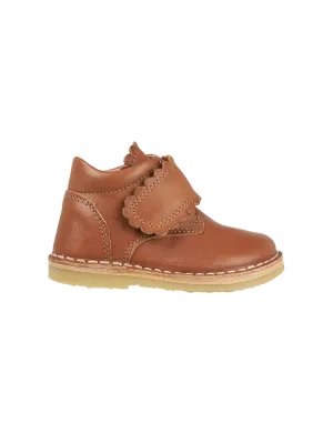 Scallop Velcro Boot - Cognac