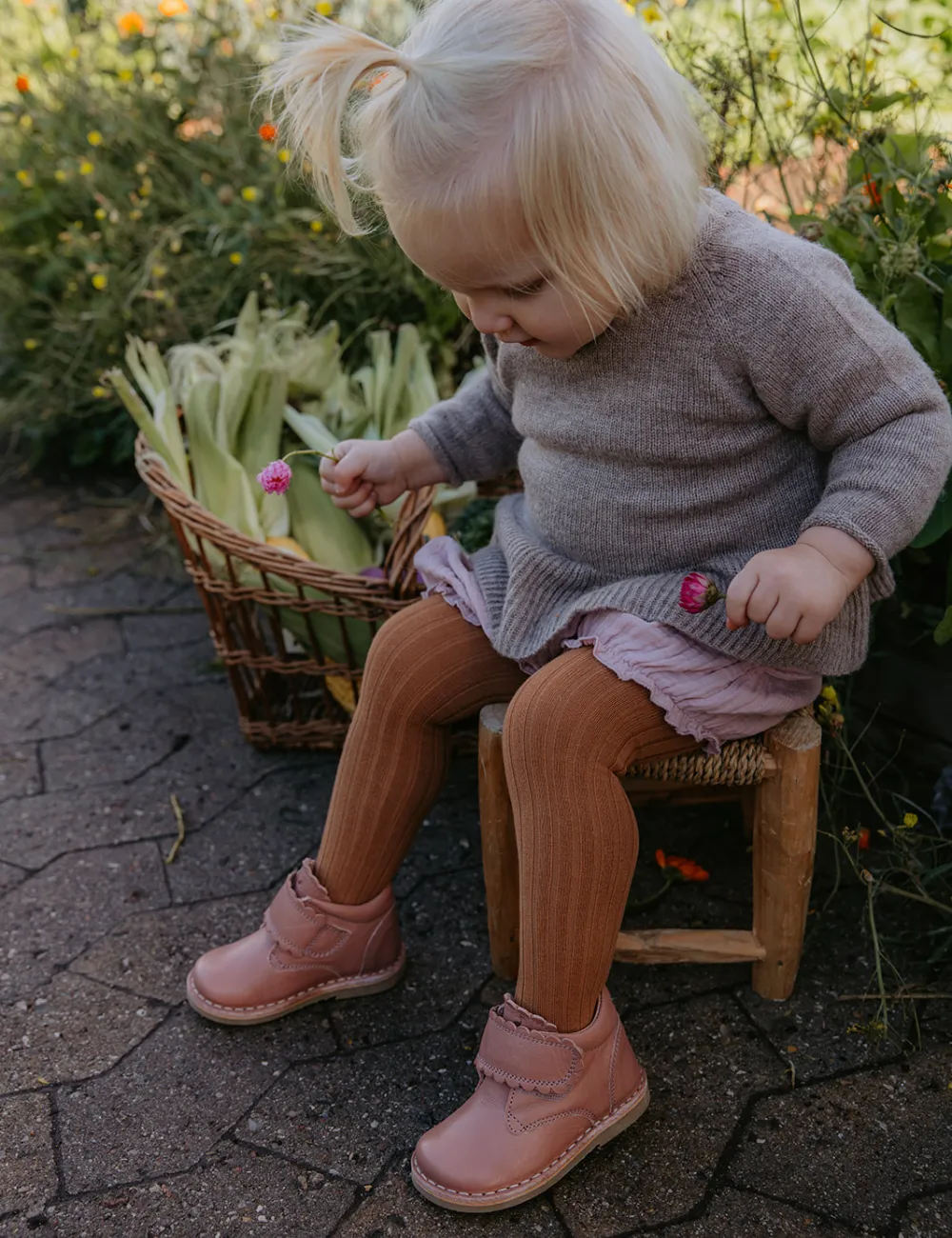 Scallop Velcro Boot - Old rose